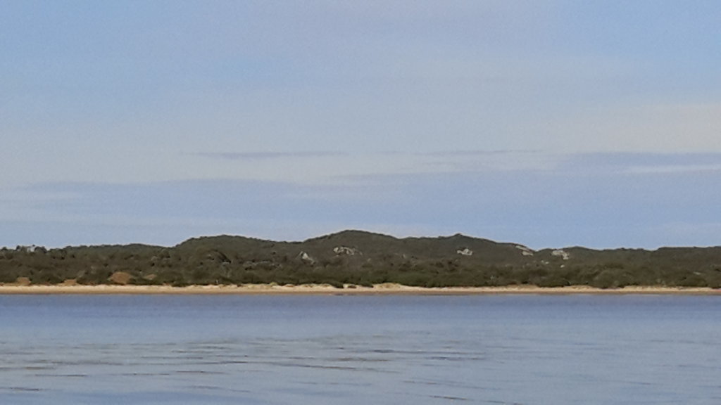 Liberty-Point-Beach-Macquarie-Harbour-Strahan-Tas.jpg